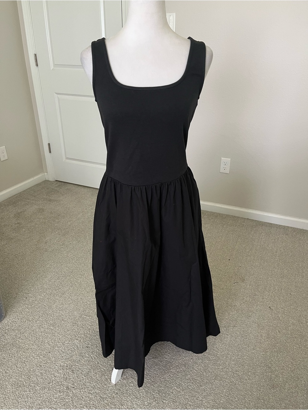NWT Quince Mixed Media Black Scoop-Neck Tank Midi Dress in Sizes Small & Large